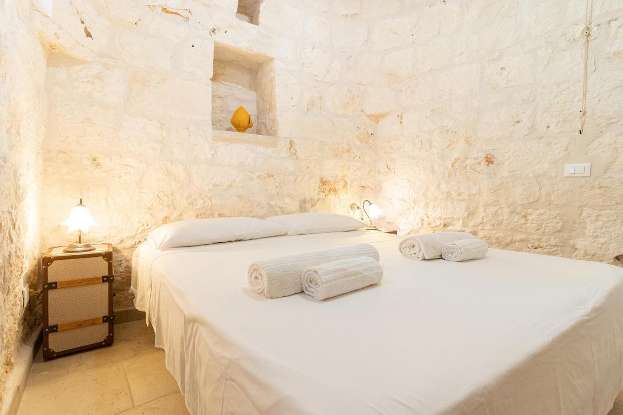 Trullo Carsico By Itriahomes Ceglie Messapica Exteriör bild